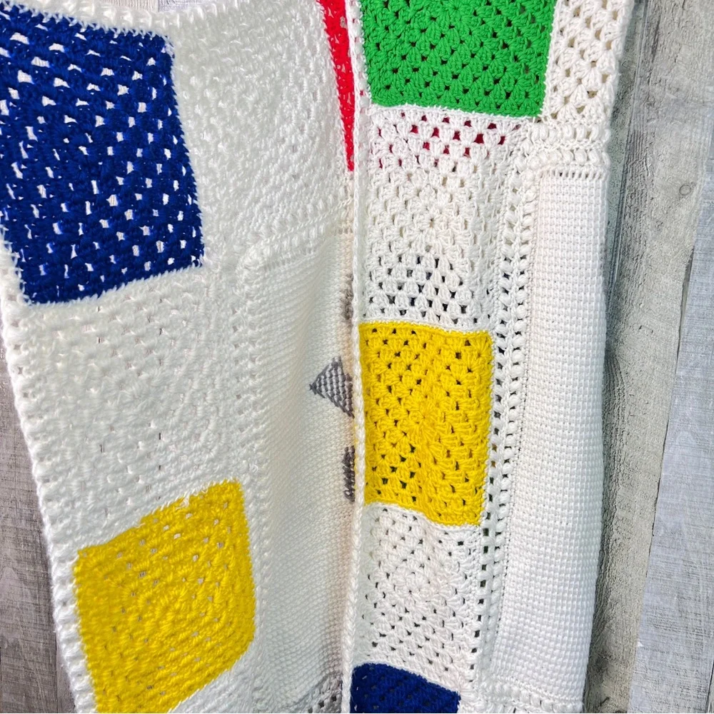 Vintage Elephant Crochet Blanket Color Blocks Red Yellow Gray Green Blue & White